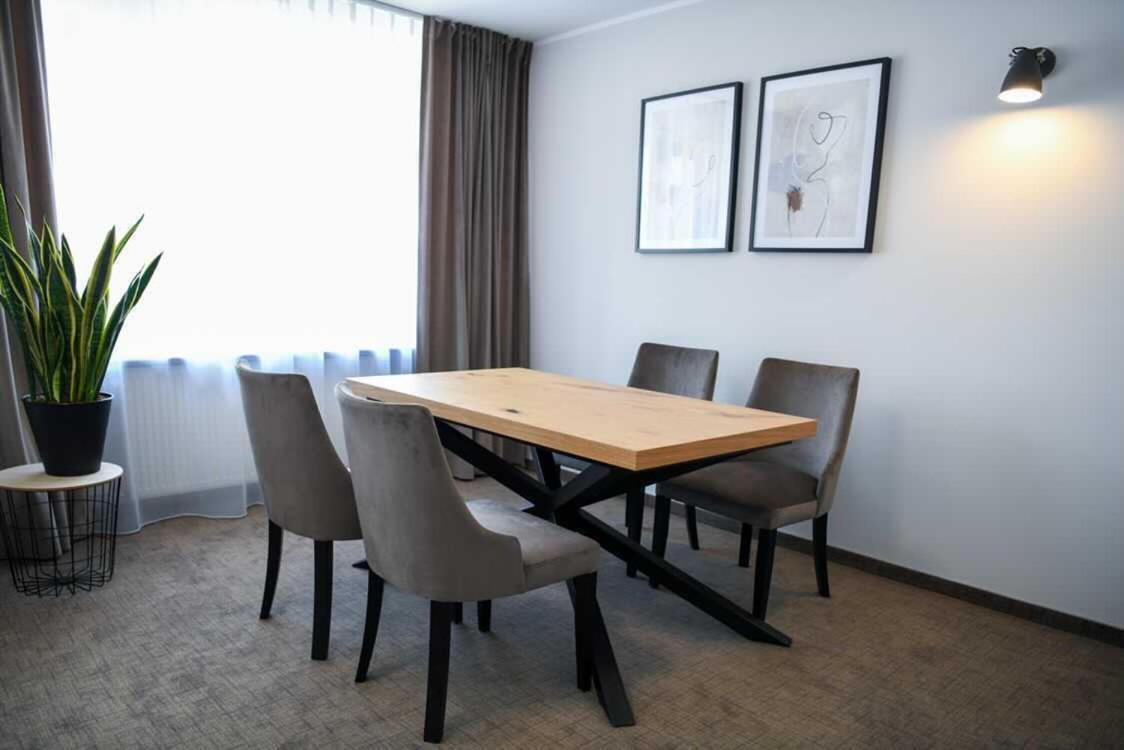 Lofft Hotel Ciechanów Extérieur photo
