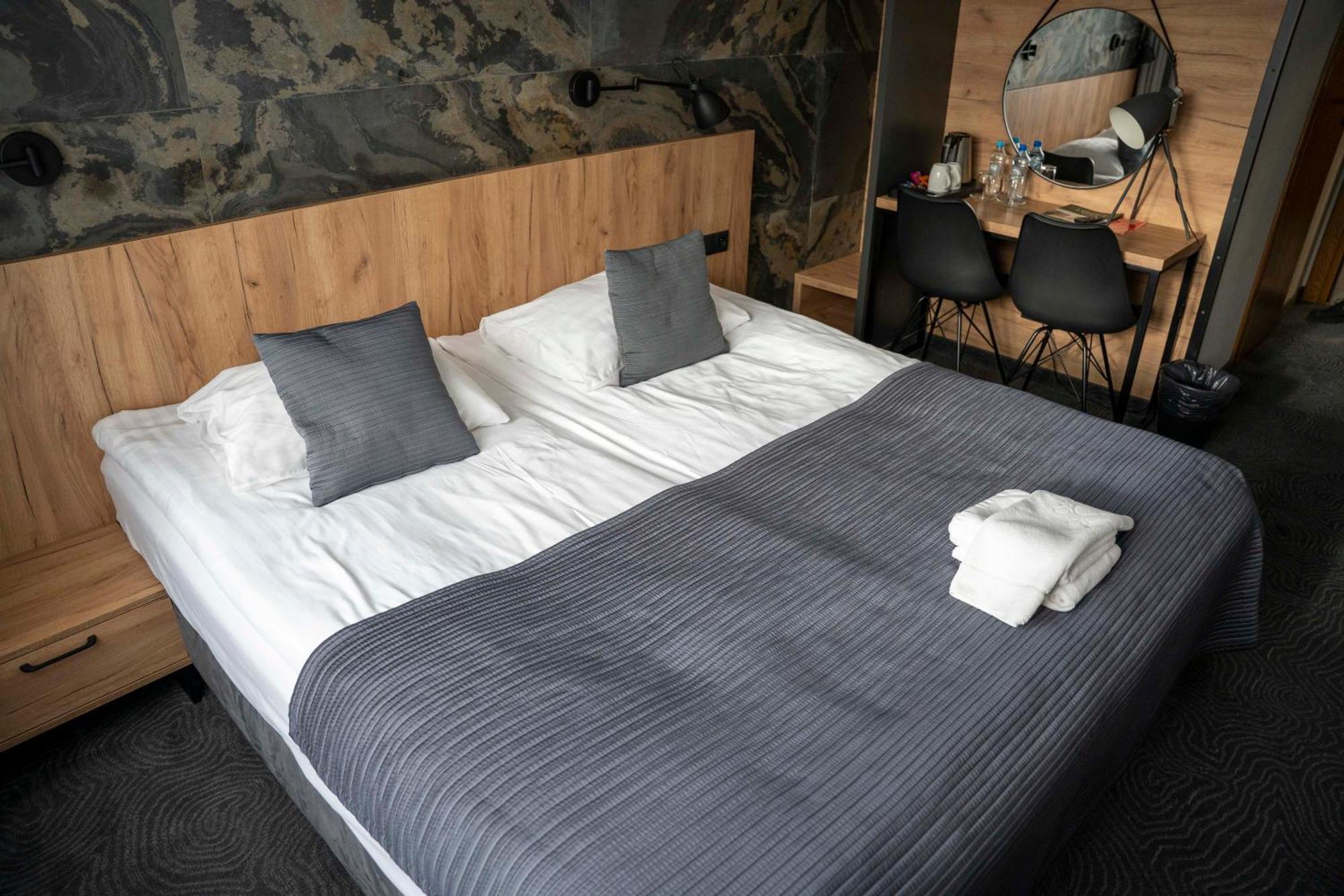 Lofft Hotel Ciechanów Extérieur photo